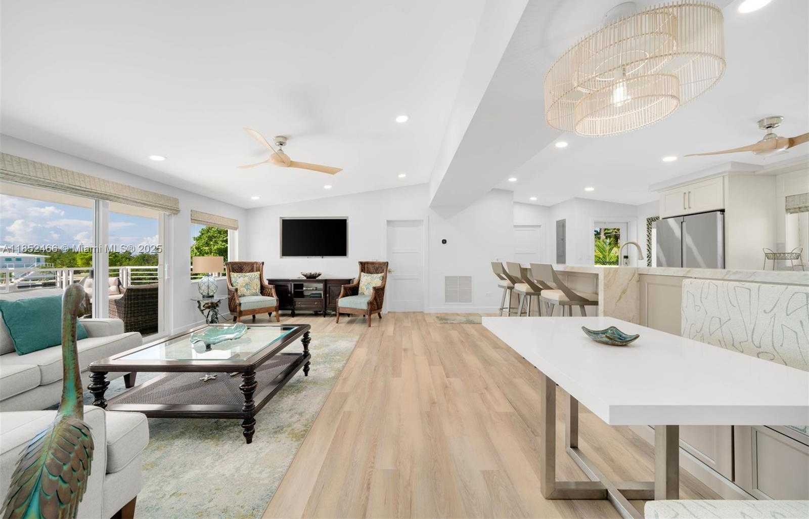 Small Image of 109 SAPODILLA DR, Islamorada Number 11