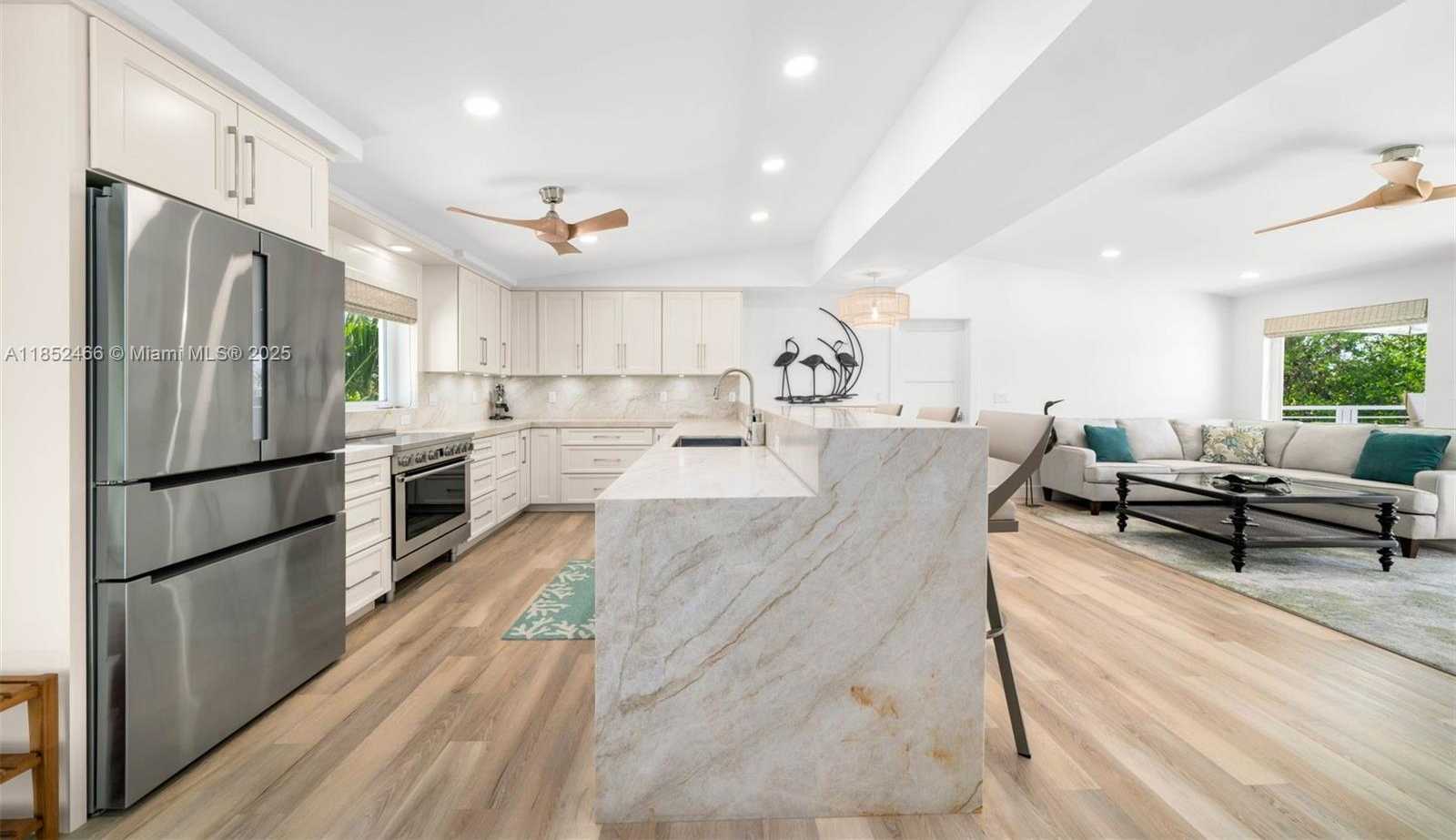 Small Image of 109 SAPODILLA DR, Islamorada Number 13