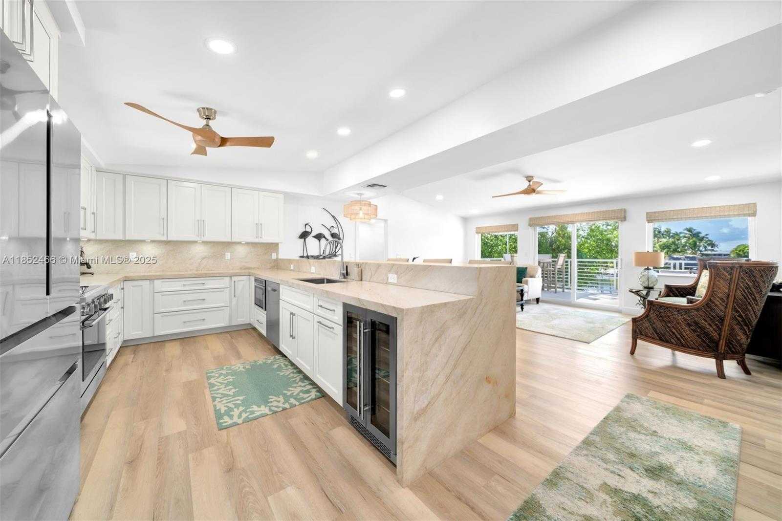 Small Image of 109 SAPODILLA DR, Islamorada Number 14