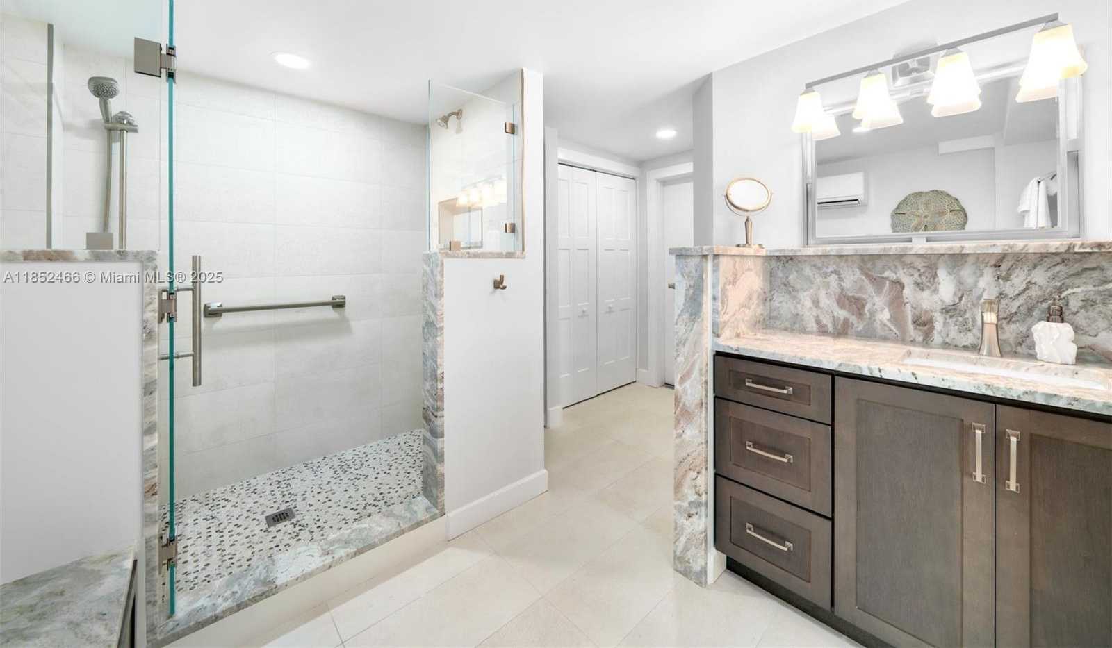 Small Image of 109 SAPODILLA DR, Islamorada Number 28