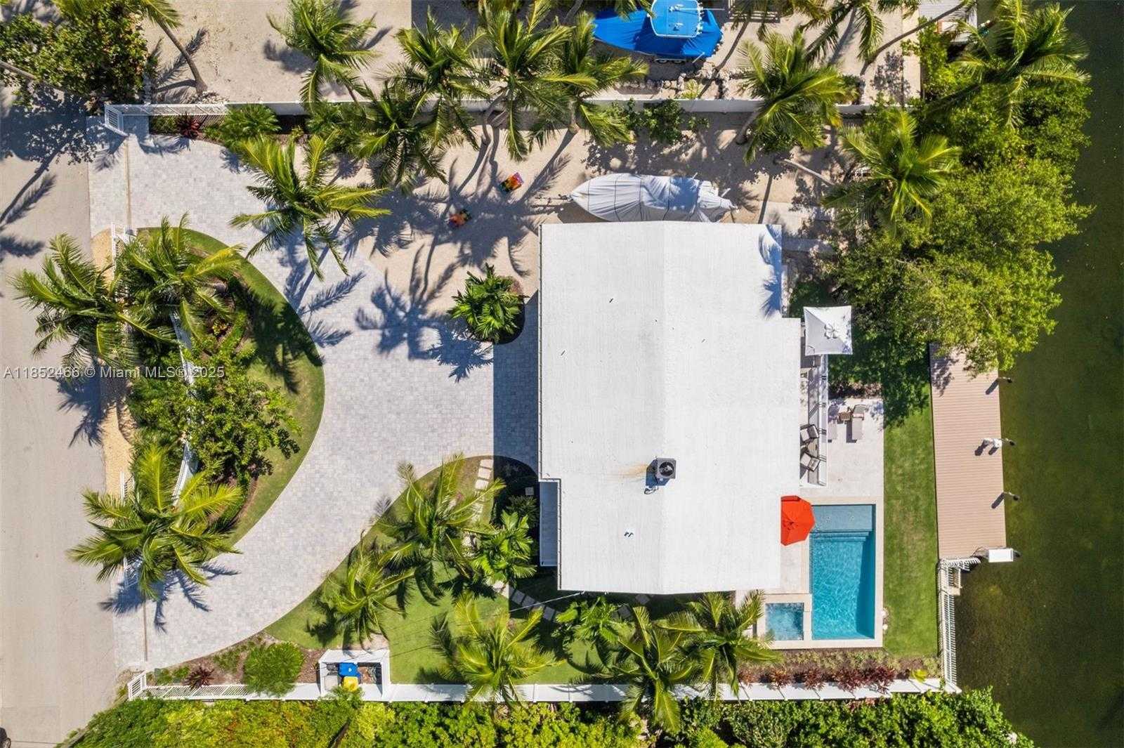 Small Image of 109 SAPODILLA DR, Islamorada Number 56