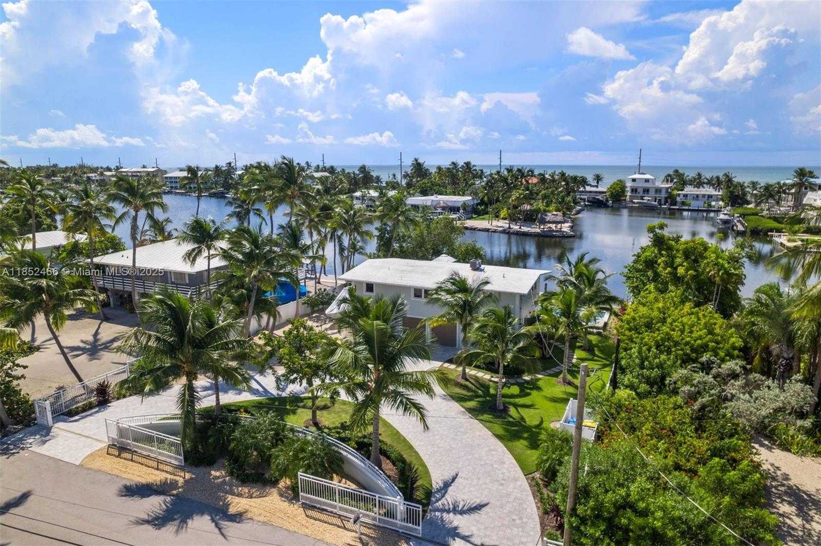 Small Image of 109 SAPODILLA DR, Islamorada Number 57