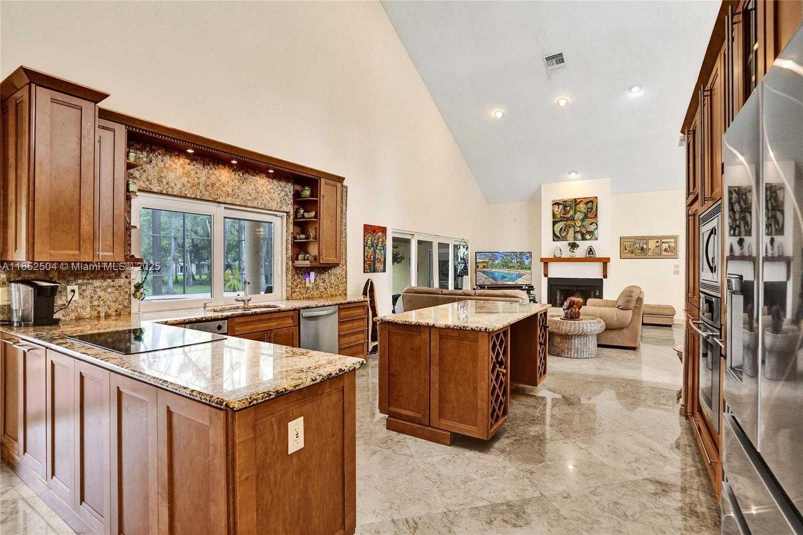 Small Image of 4955 NORTH WEST 81ST AVE, Coral Springs Number 27