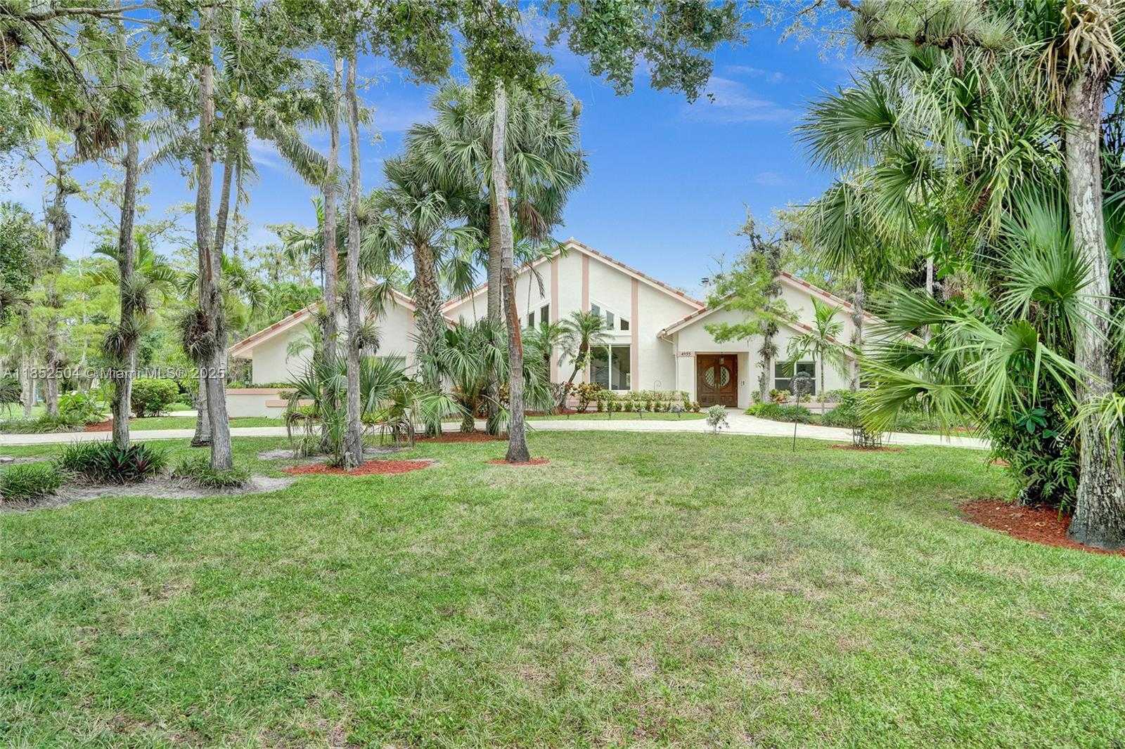 Small Image of 4955 NORTH WEST 81ST AVE, Coral Springs Number 3