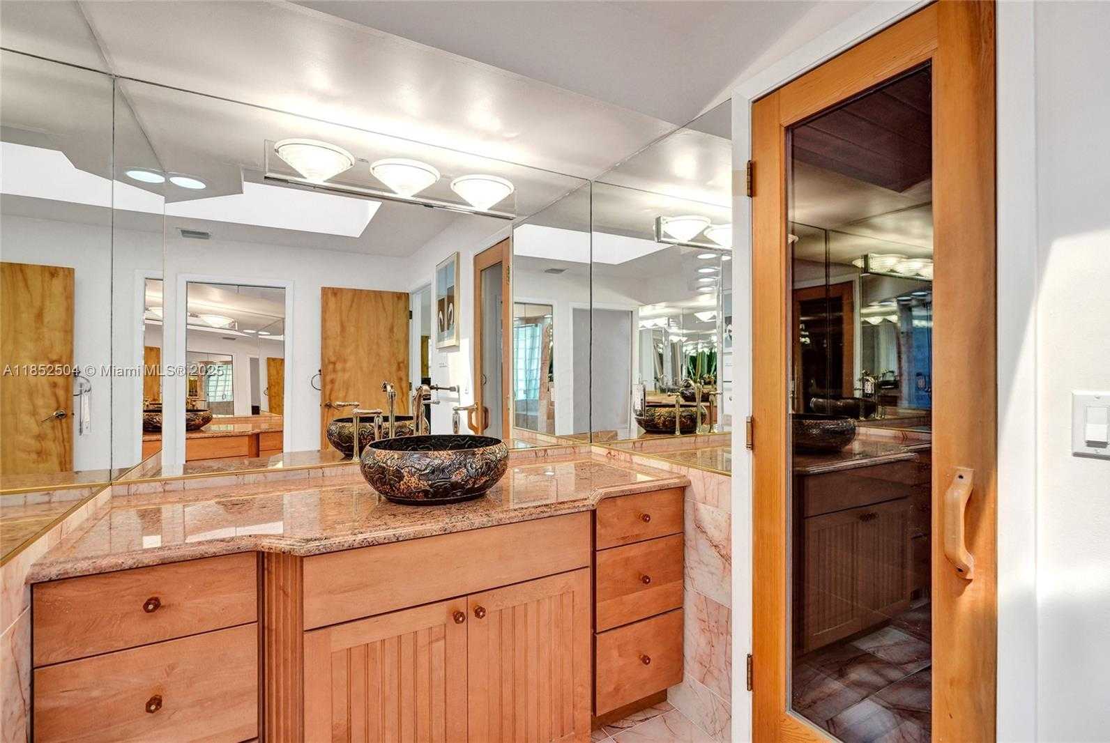 Small Image of 4955 NORTH WEST 81ST AVE, Coral Springs Number 40