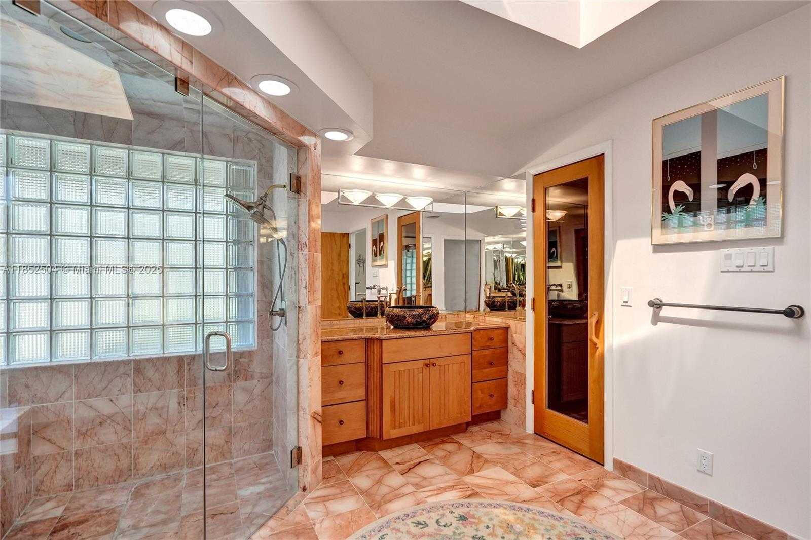 Small Image of 4955 NORTH WEST 81ST AVE, Coral Springs Number 41