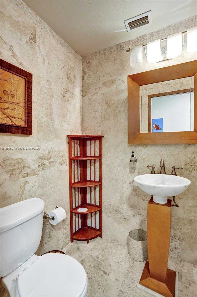 Small Image of 4955 NORTH WEST 81ST AVE, Coral Springs Number 52