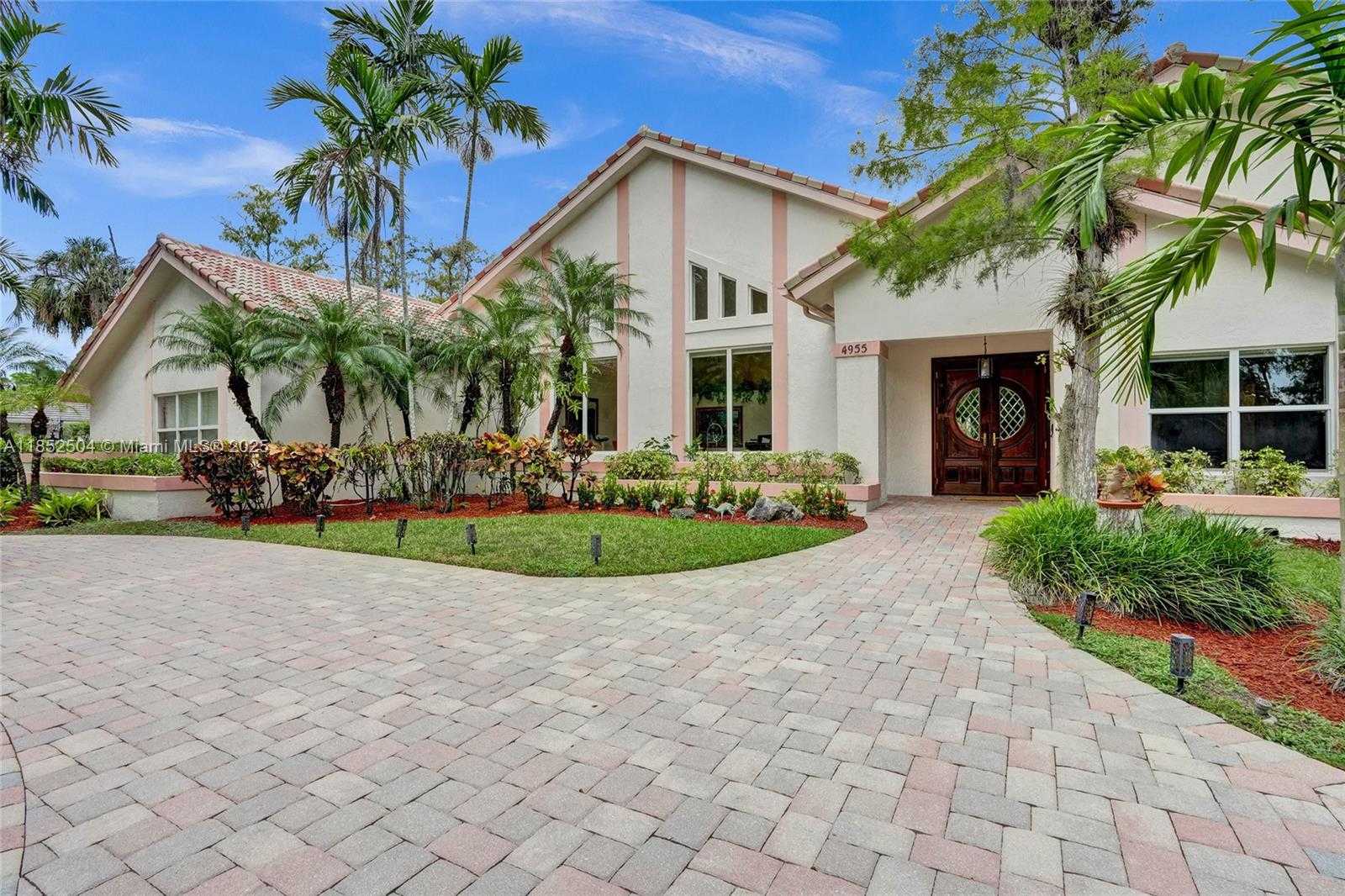 Small Image of 4955 NORTH WEST 81ST AVE, Coral Springs Number 7