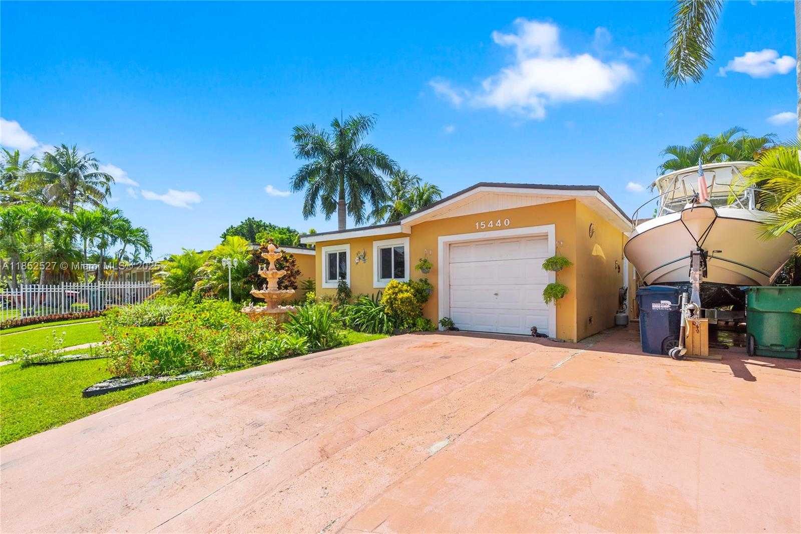 Small Image of 15440 SOUTH WEST 294TH TER, Homestead Number 3