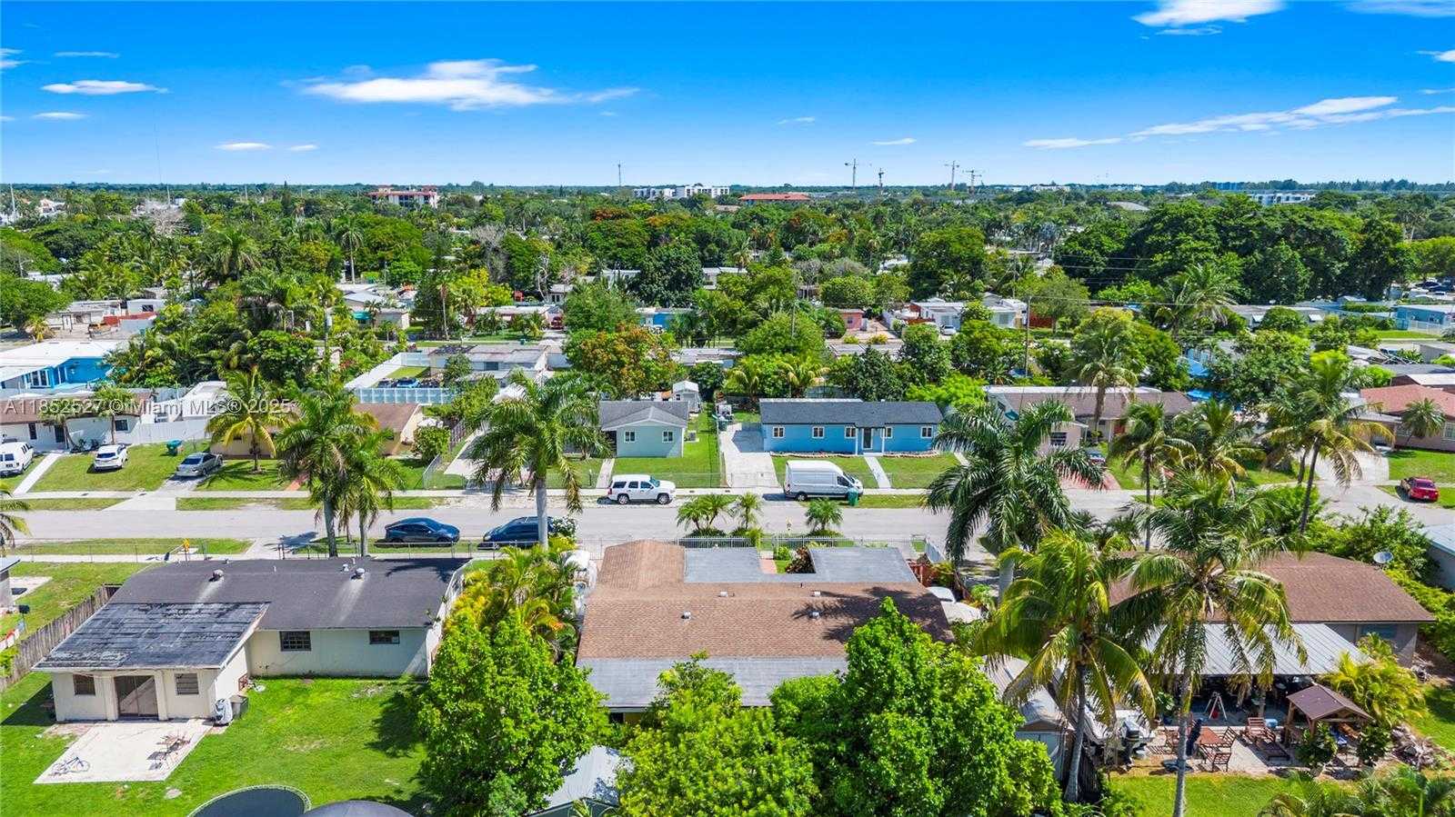 Small Image of 15440 SOUTH WEST 294TH TER, Homestead Number 43