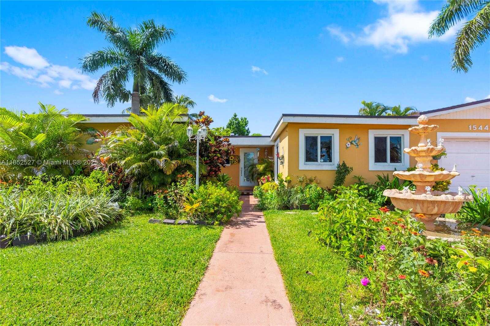 Small Image of 15440 SOUTH WEST 294TH TER, Homestead Number 5