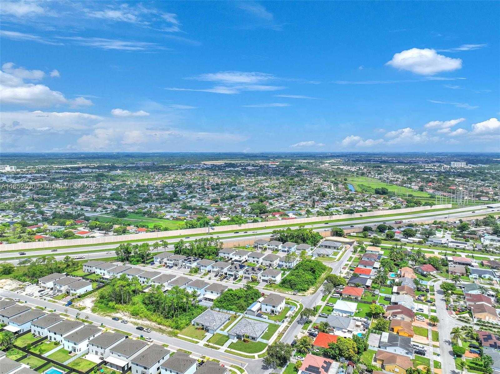 Small Image of 12901 SOUTH WEST 266TH TER, Homestead Number 38