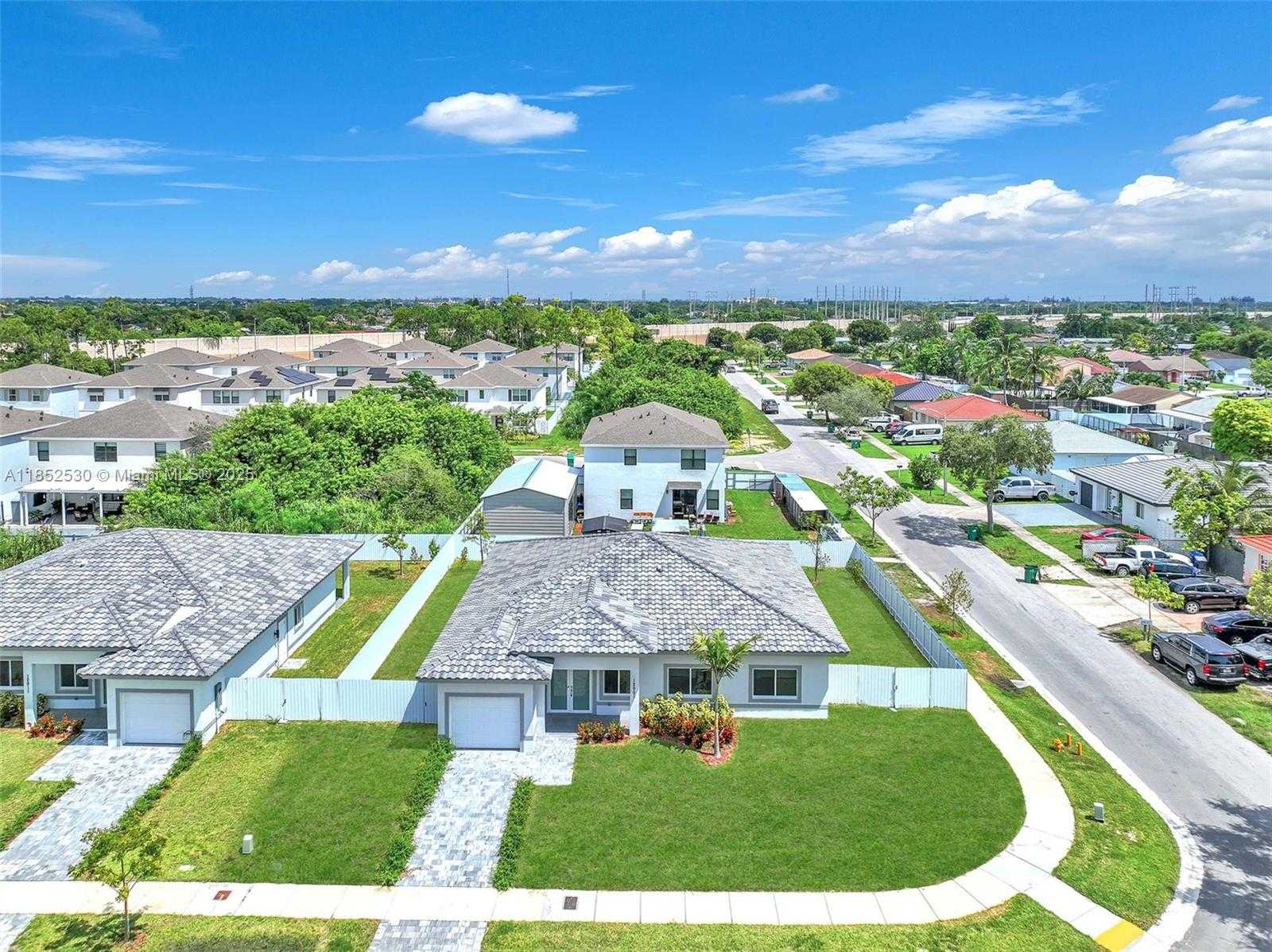 Small Image of 12901 SOUTH WEST 266TH TER, Homestead Number 40
