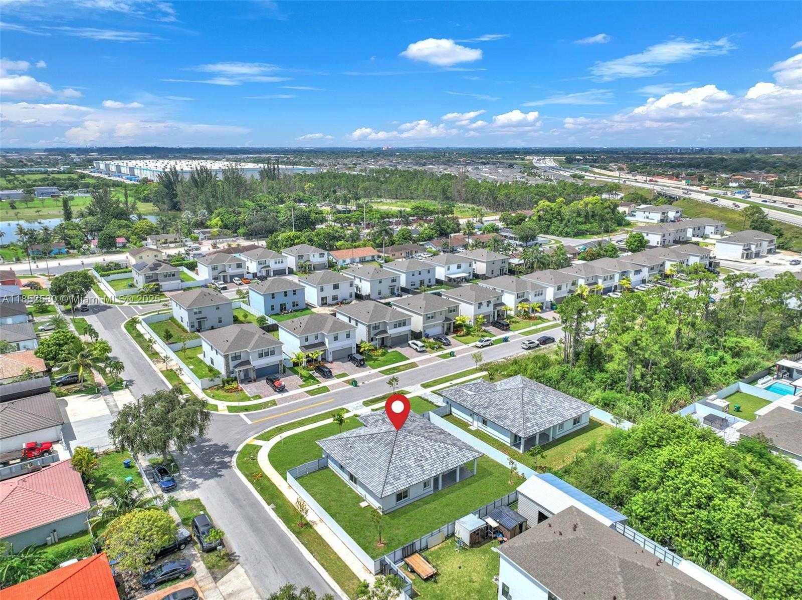 Small Image of 12901 SOUTH WEST 266TH TER, Homestead Number 45