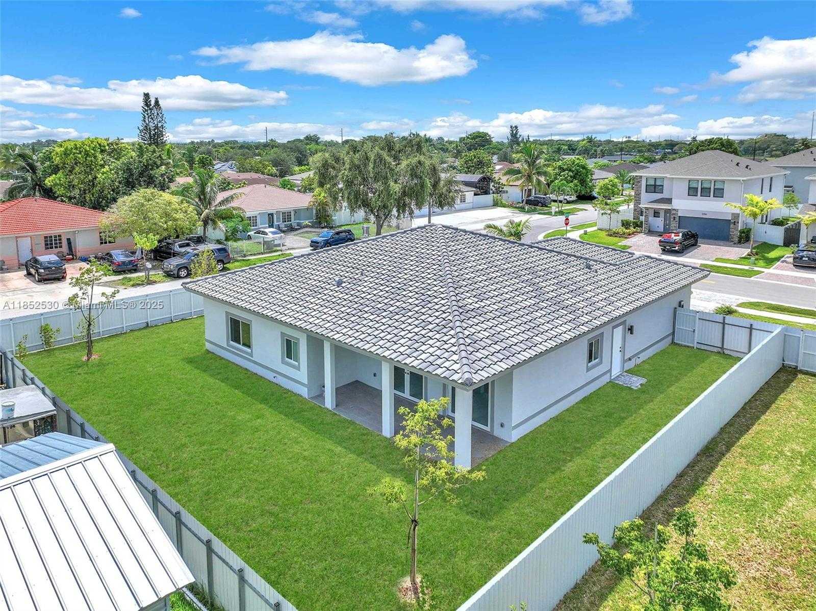 Small Image of 12901 SOUTH WEST 266TH TER, Homestead Number 49