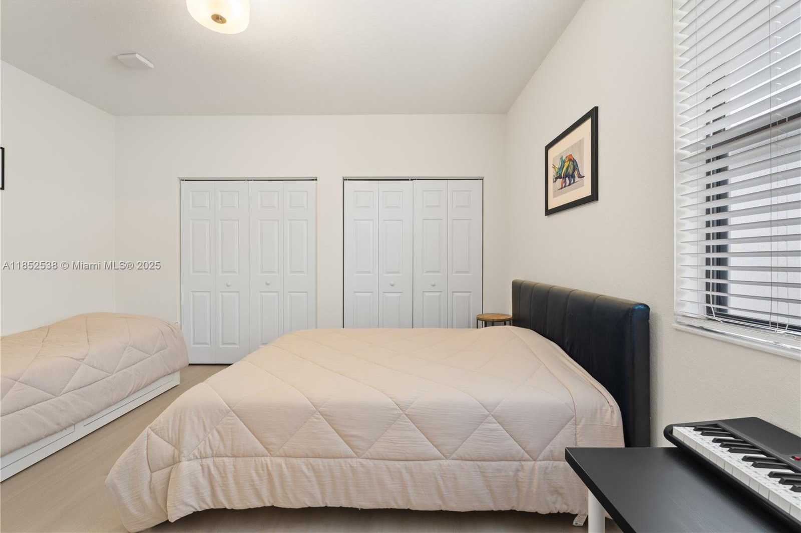 Small Image of 10488 WEST 35TH WAY, Hialeah Number 22