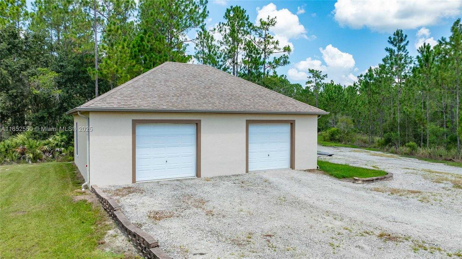 Small Image of 147 ASHBY COVE LN, New Smyrna Beach Number 10