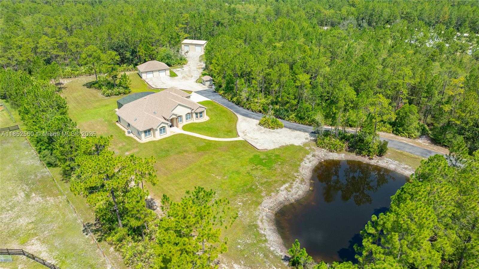 Small Image of 147 ASHBY COVE LN, New Smyrna Beach Number 3