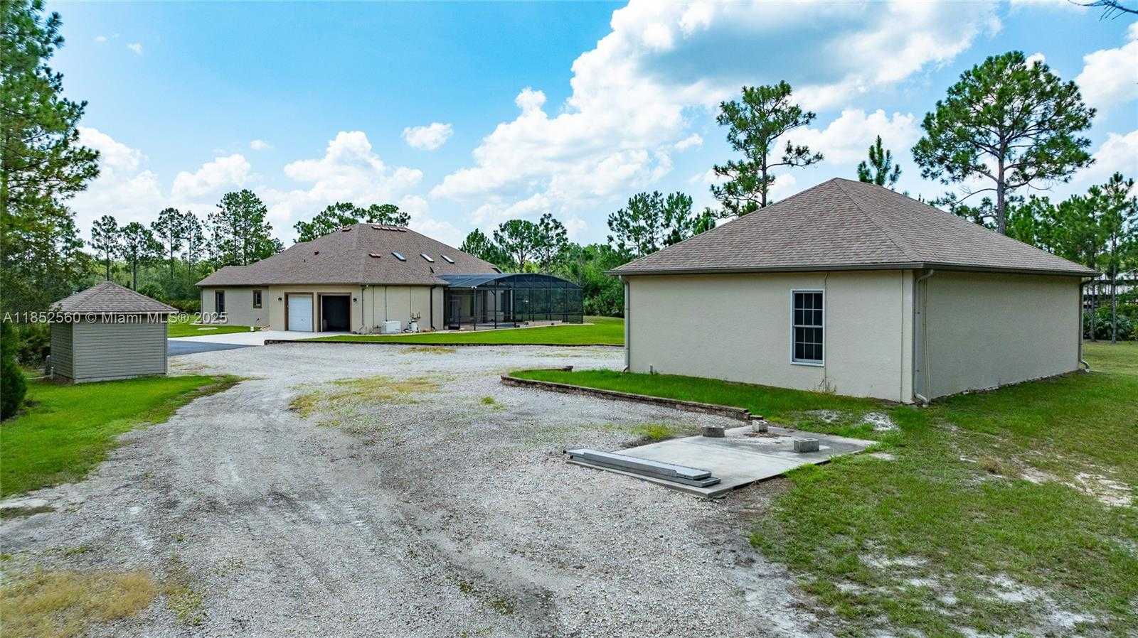 Small Image of 147 ASHBY COVE LN, New Smyrna Beach Number 32