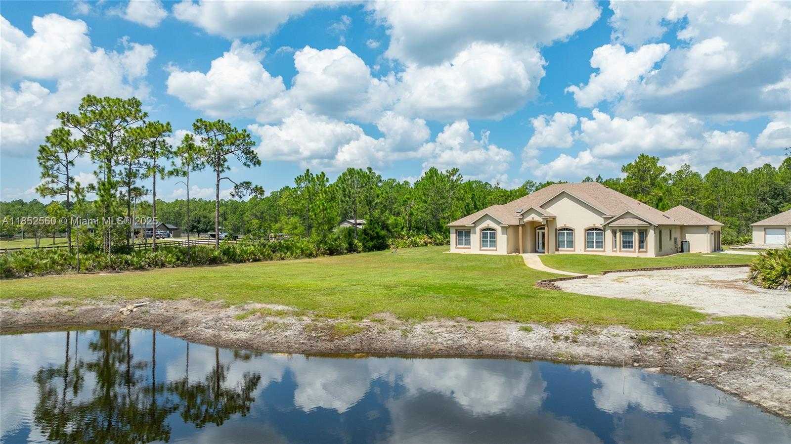 Small Image of 147 ASHBY COVE LN, New Smyrna Beach Number 7