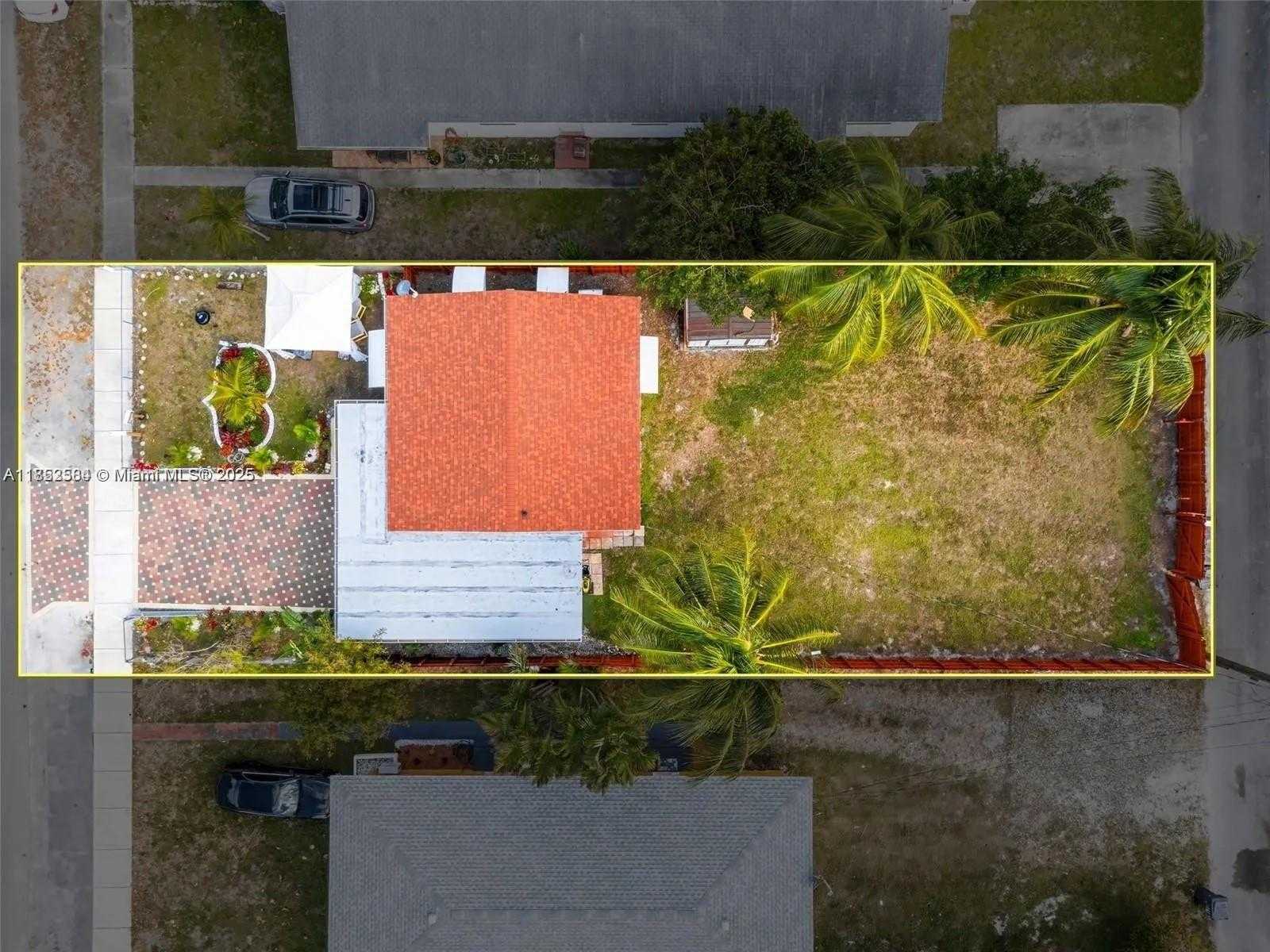 Small Image of 2210 ROOSEVELT ST, Hollywood Number 16