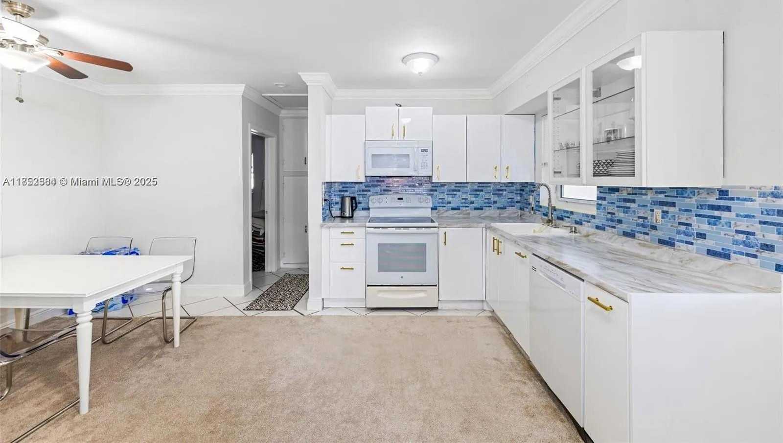 Small Image of 2210 ROOSEVELT ST, Hollywood Number 3
