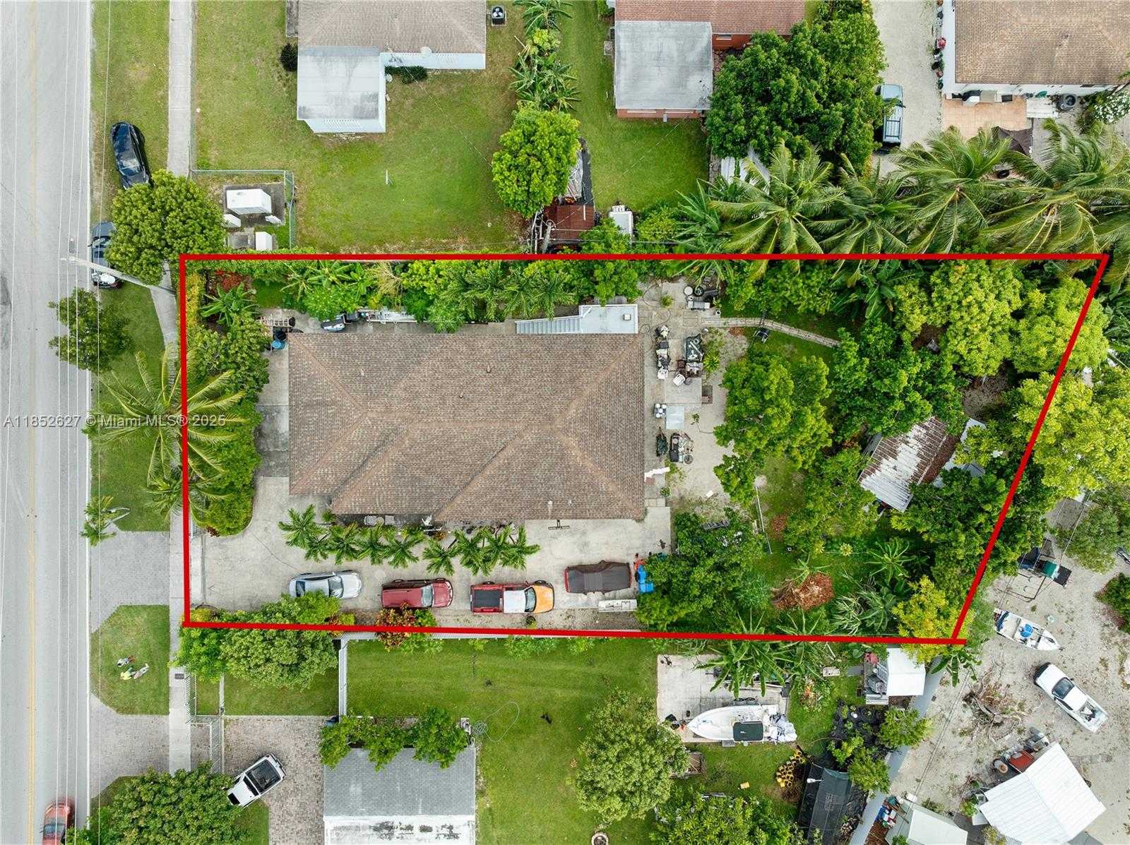 Small Image of 29001 SOUTH WEST 157TH AVE, Homestead Number 3