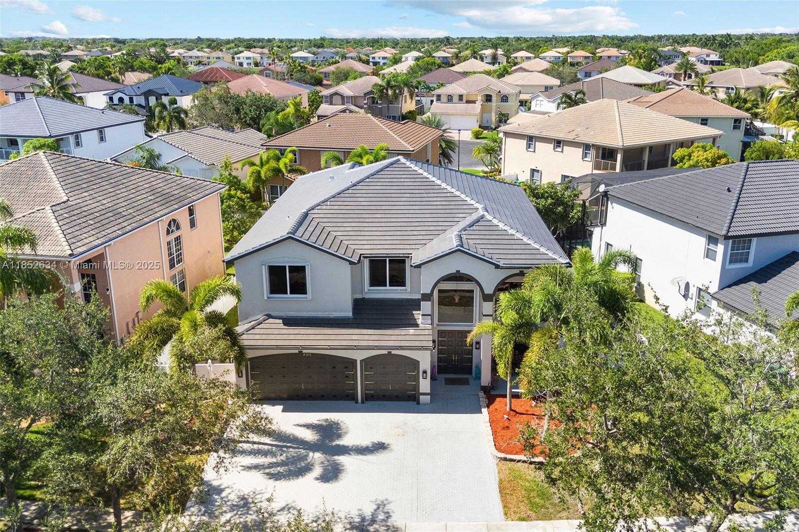 Small Image of 15255 SOUTH WEST 21ST PL, Miramar Number 10