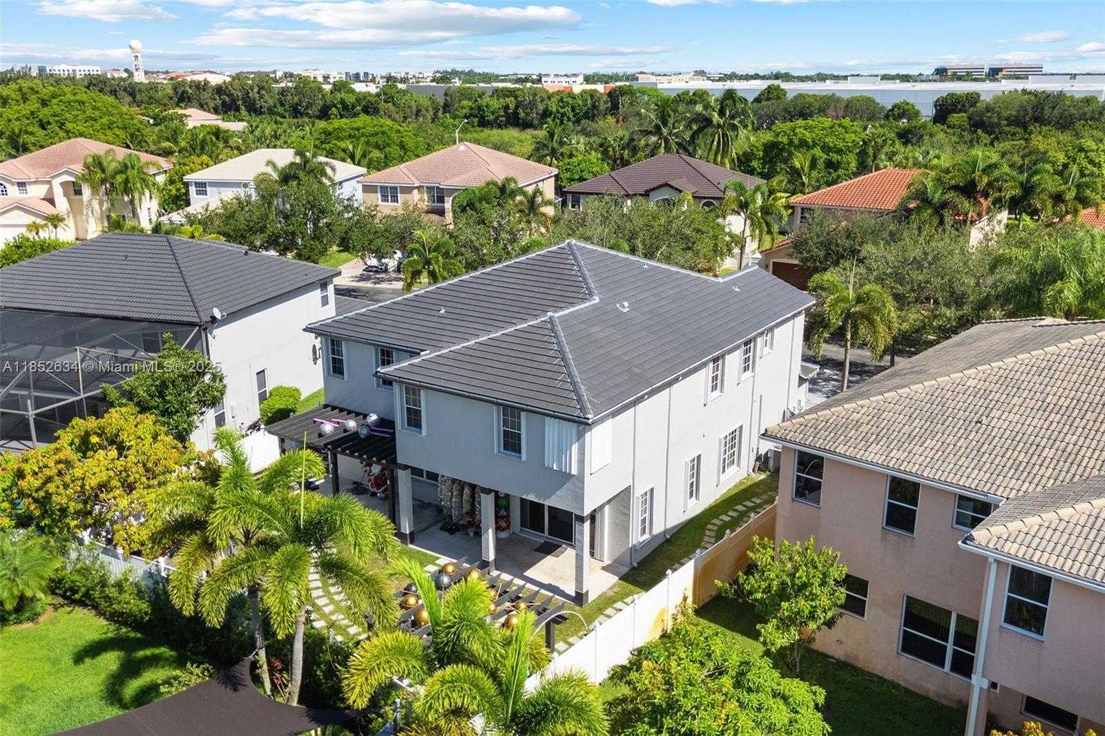 Small Image of 15255 SOUTH WEST 21ST PL, Miramar Number 11