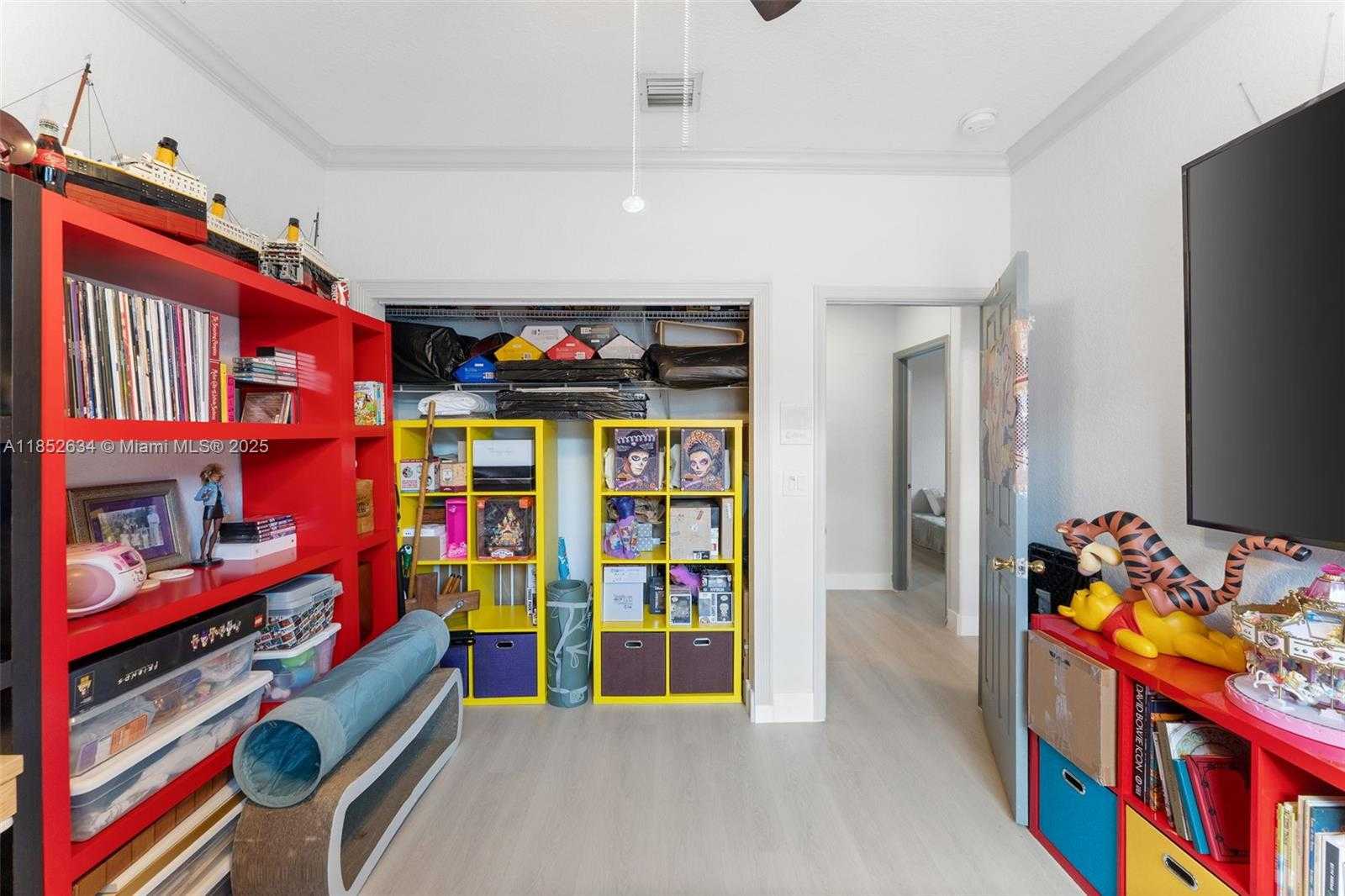 Small Image of 15255 SOUTH WEST 21ST PL, Miramar Number 27