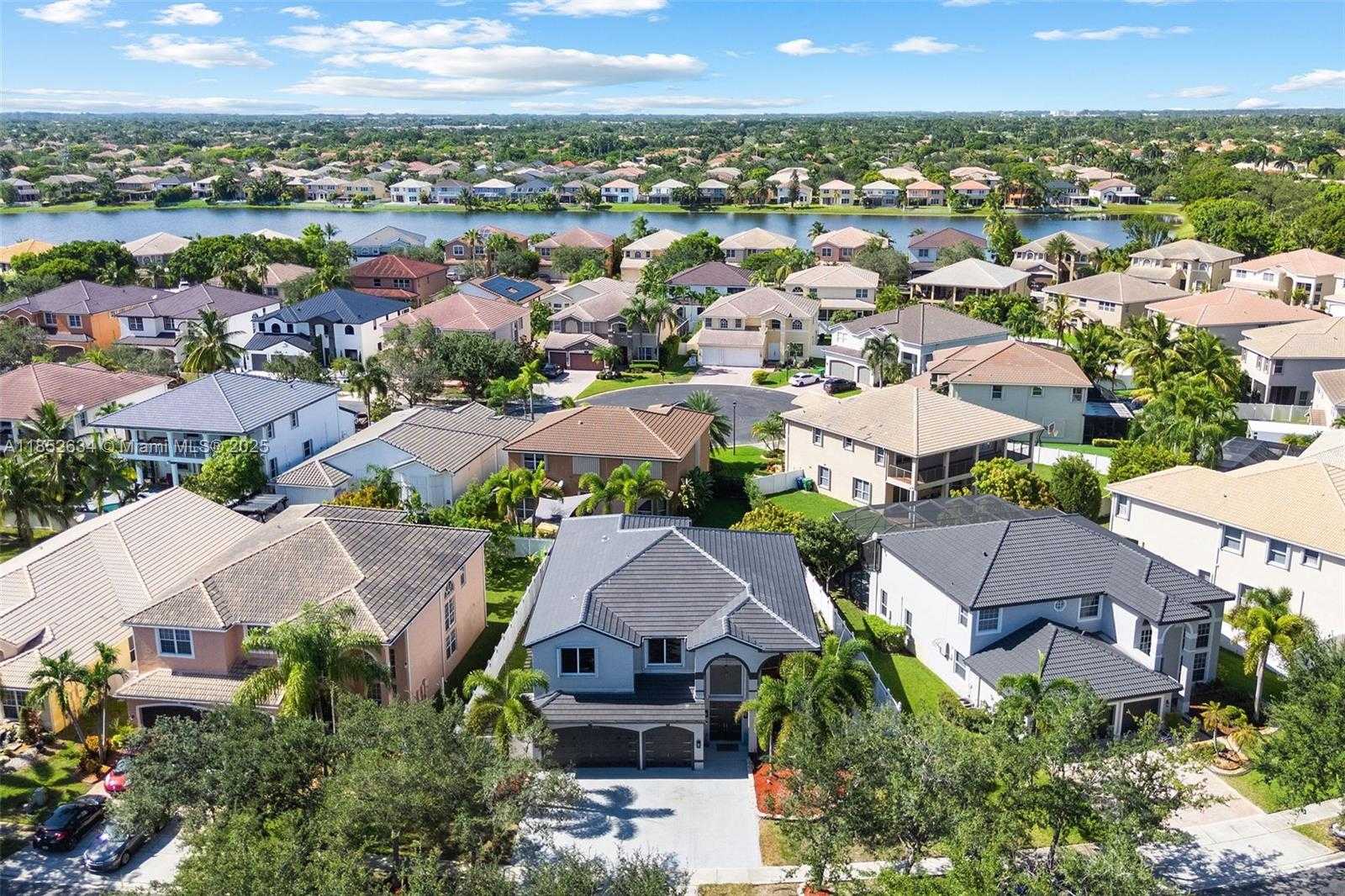 Small Image of 15255 SOUTH WEST 21ST PL, Miramar Number 38