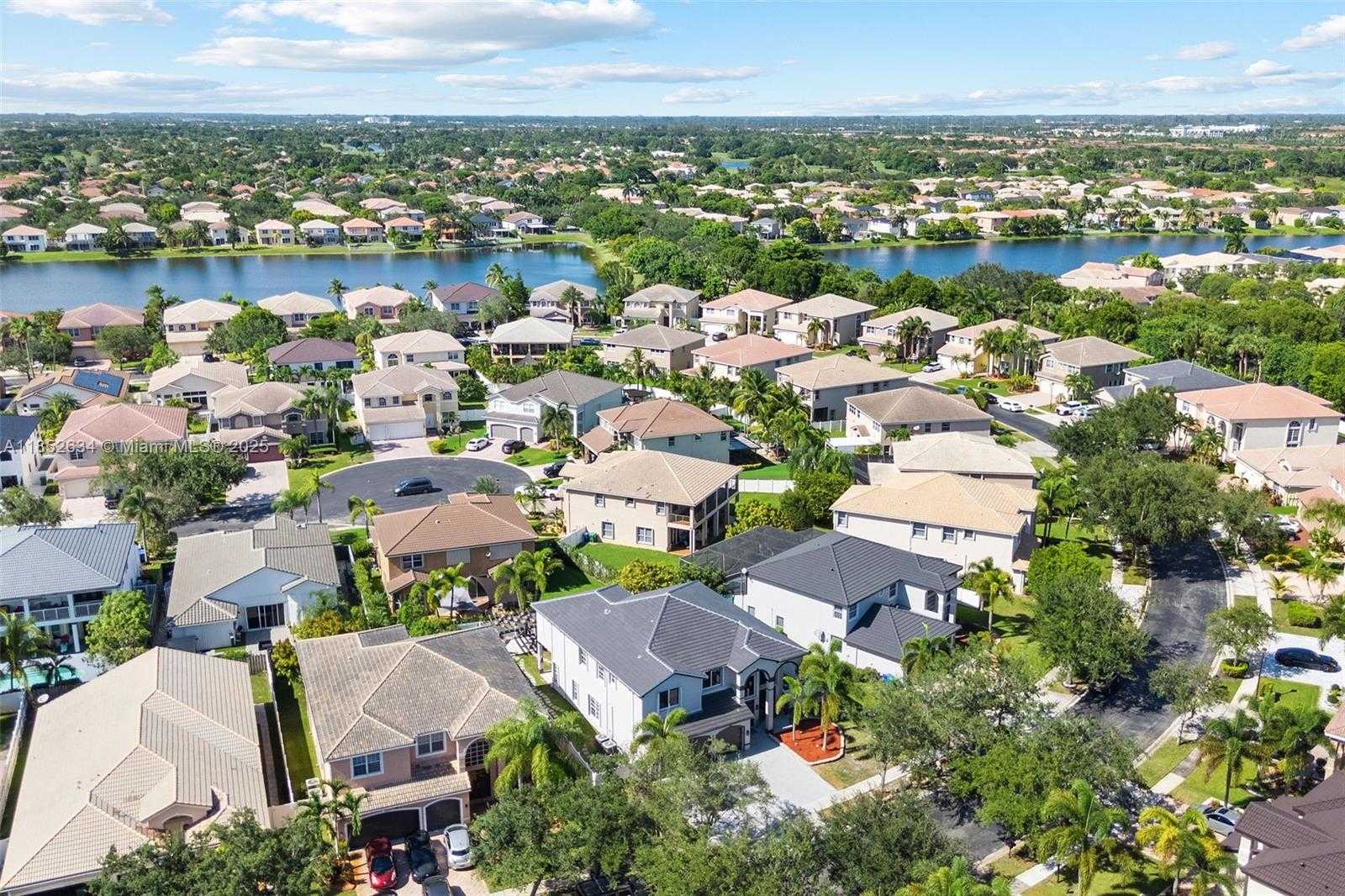 Small Image of 15255 SOUTH WEST 21ST PL, Miramar Number 40