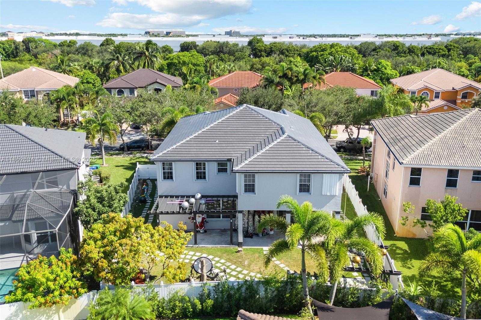 Small Image of 15255 SOUTH WEST 21ST PL, Miramar Number 41