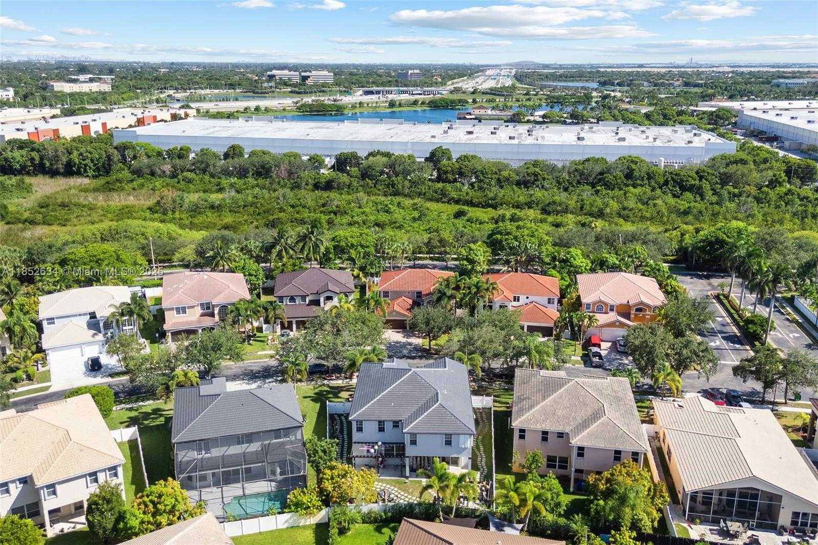 Small Image of 15255 SOUTH WEST 21ST PL, Miramar Number 44