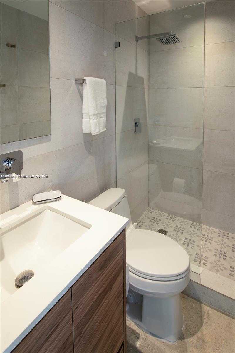 Small Image of 77 NORTH EAST 43RD ST, Miami Number 22