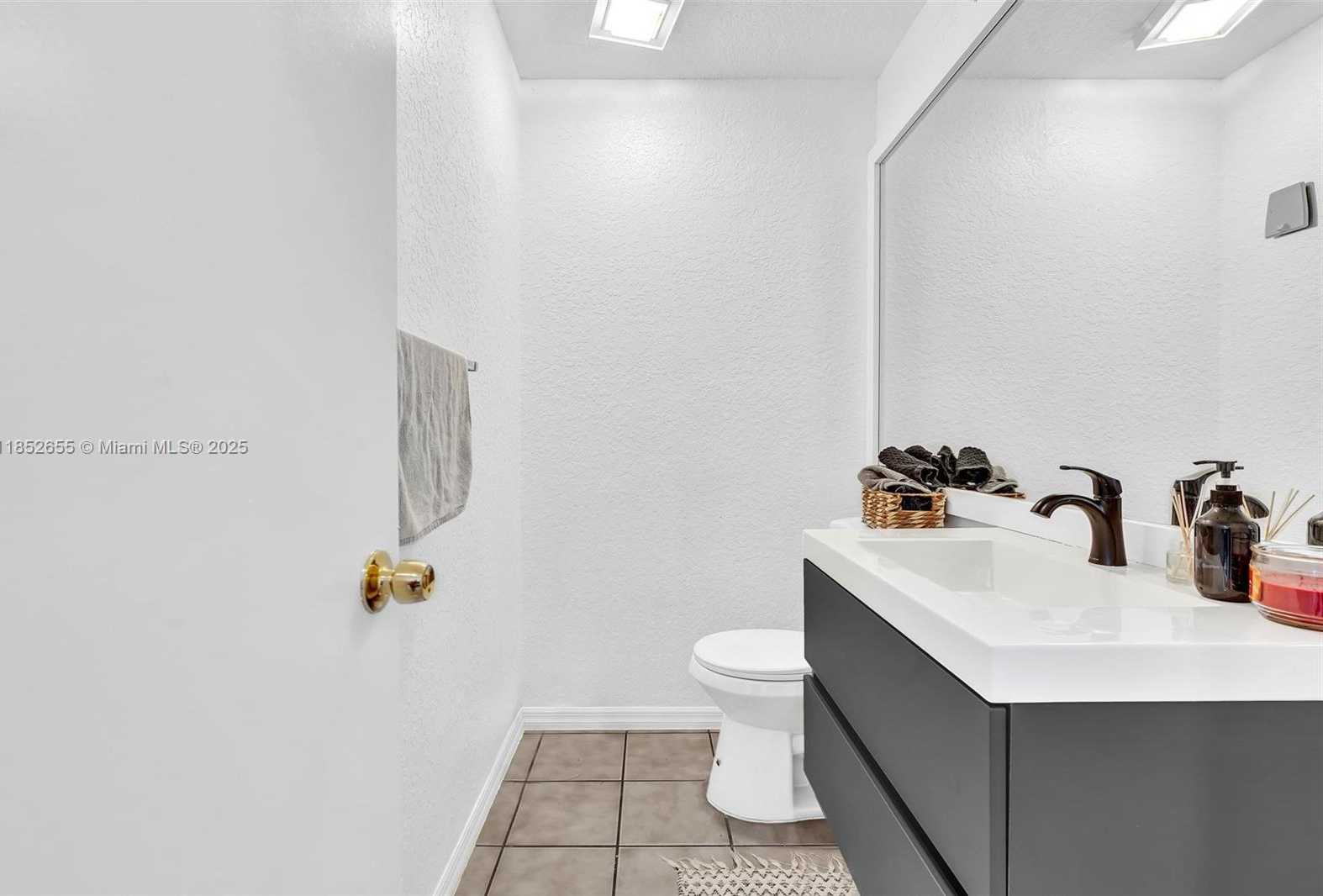 Small Image of 2927 BOGOTA AVE, Cooper City Number 24