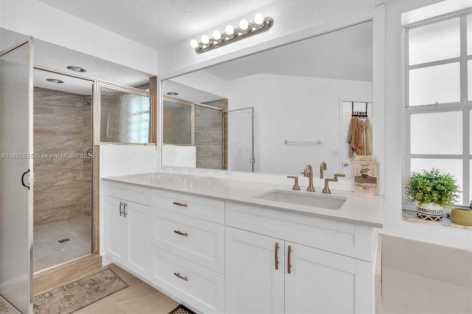 Small Image of 2927 BOGOTA AVE, Cooper City Number 32