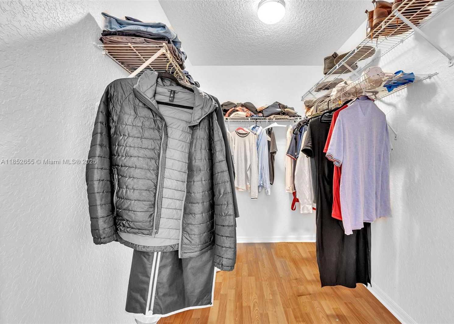Small Image of 2927 BOGOTA AVE, Cooper City Number 33