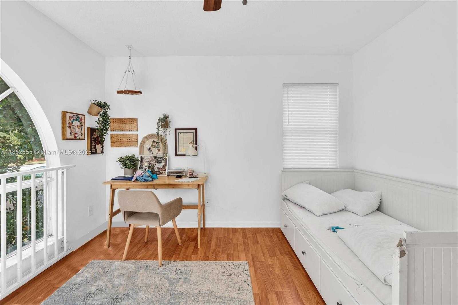 Small Image of 2927 BOGOTA AVE, Cooper City Number 36