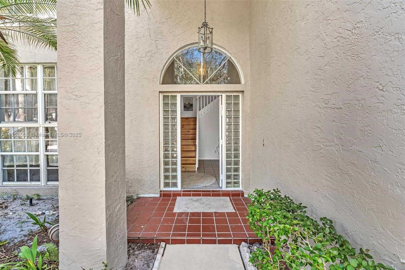 Small Image of 2927 BOGOTA AVE, Cooper City Number 4