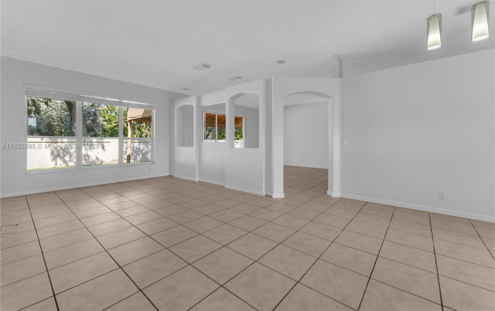 Small Image of 5355 SOUTH WEST 34TH WAY, Hollywood Number 23