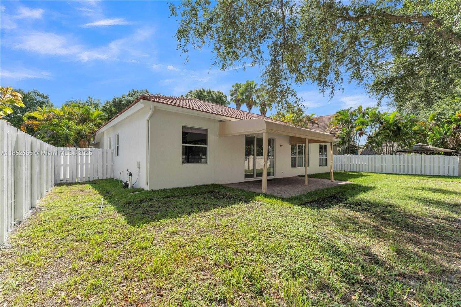Small Image of 5355 SOUTH WEST 34TH WAY, Hollywood Number 33