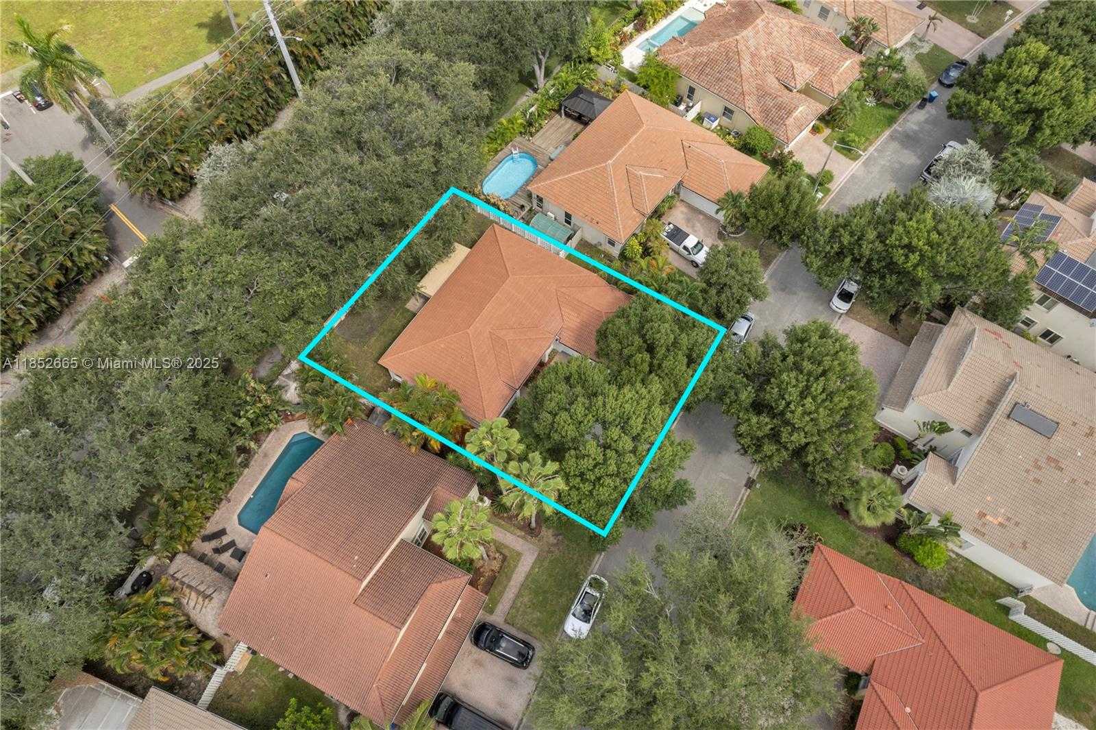 Small Image of 5355 SOUTH WEST 34TH WAY, Hollywood Number 40