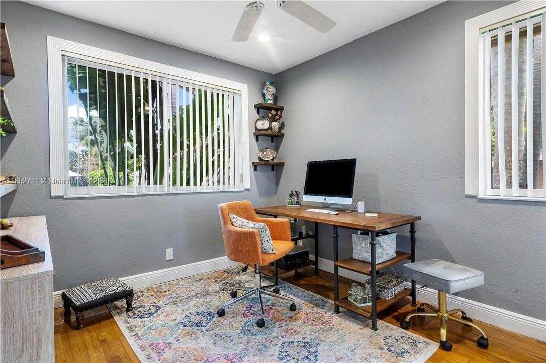 Small Image of 2365 SOUTH WEST 34TH WAY, Fort Lauderdale Number 16
