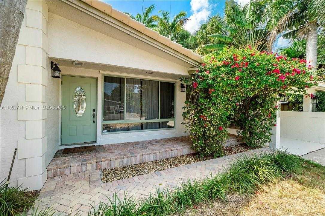 Small Image of 2365 SOUTH WEST 34TH WAY, Fort Lauderdale Number 2