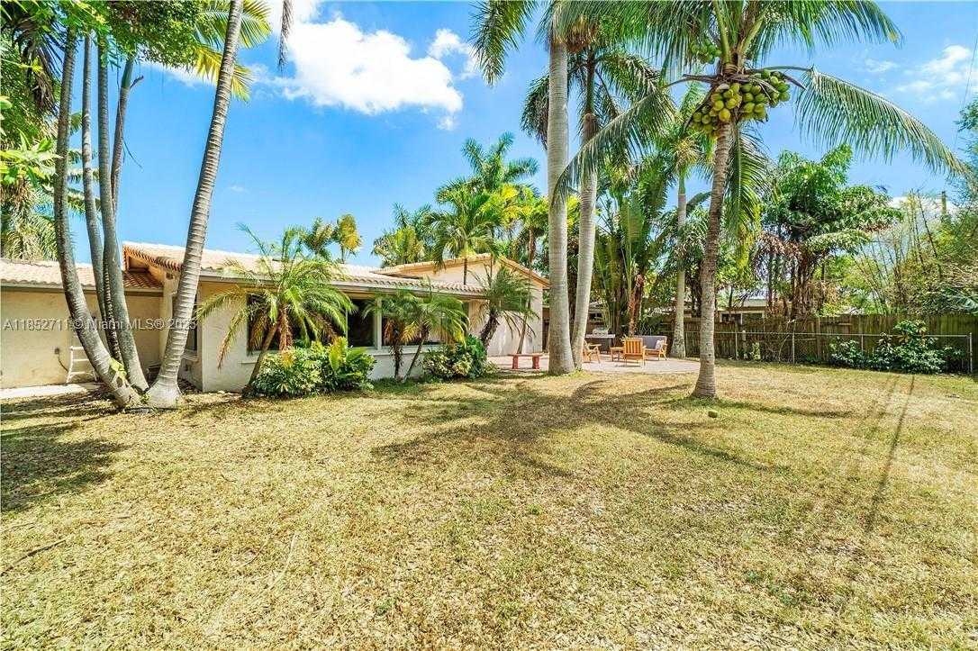 Small Image of 2365 SOUTH WEST 34TH WAY, Fort Lauderdale Number 25