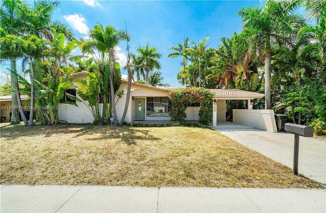 Small Image of 2365 SOUTH WEST 34TH WAY, Fort Lauderdale Number 3