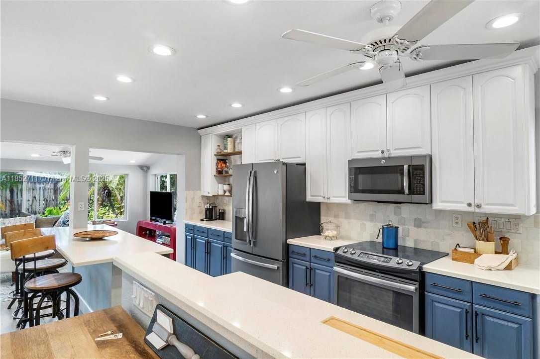 Small Image of 2365 SOUTH WEST 34TH WAY, Fort Lauderdale Number 8