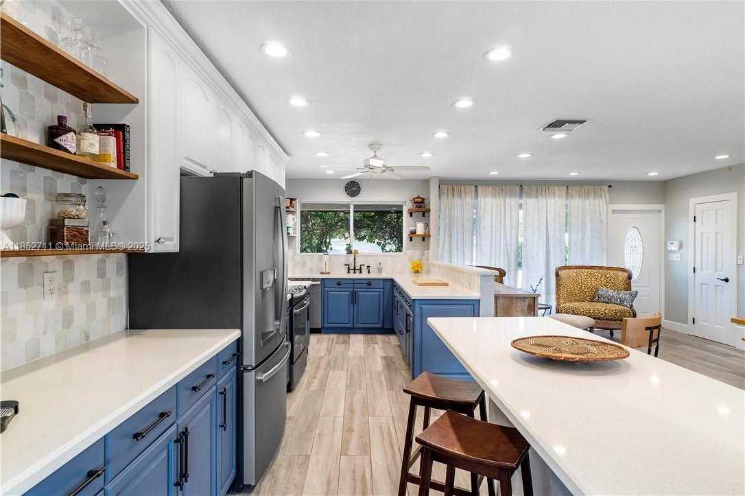Small Image of 2365 SOUTH WEST 34TH WAY, Fort Lauderdale Number 9