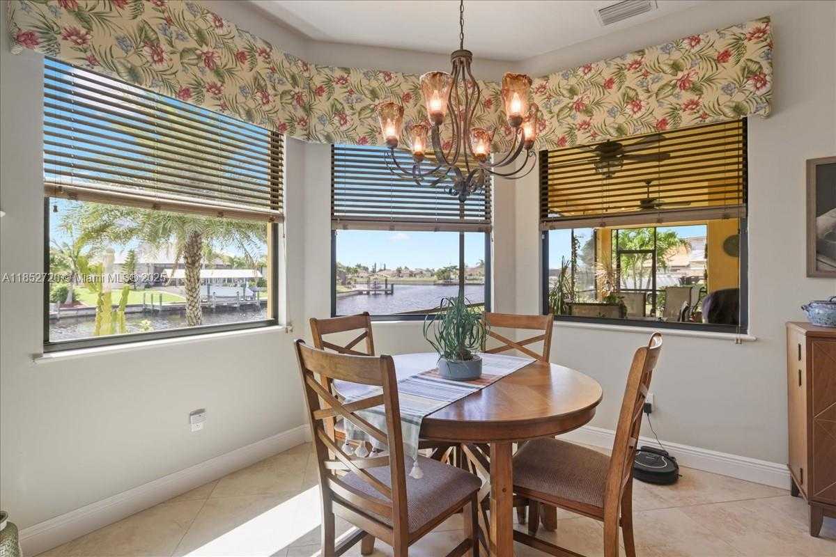 Small Image of 413 NORTH WEST 39TH AVE, Cape Coral Number 13